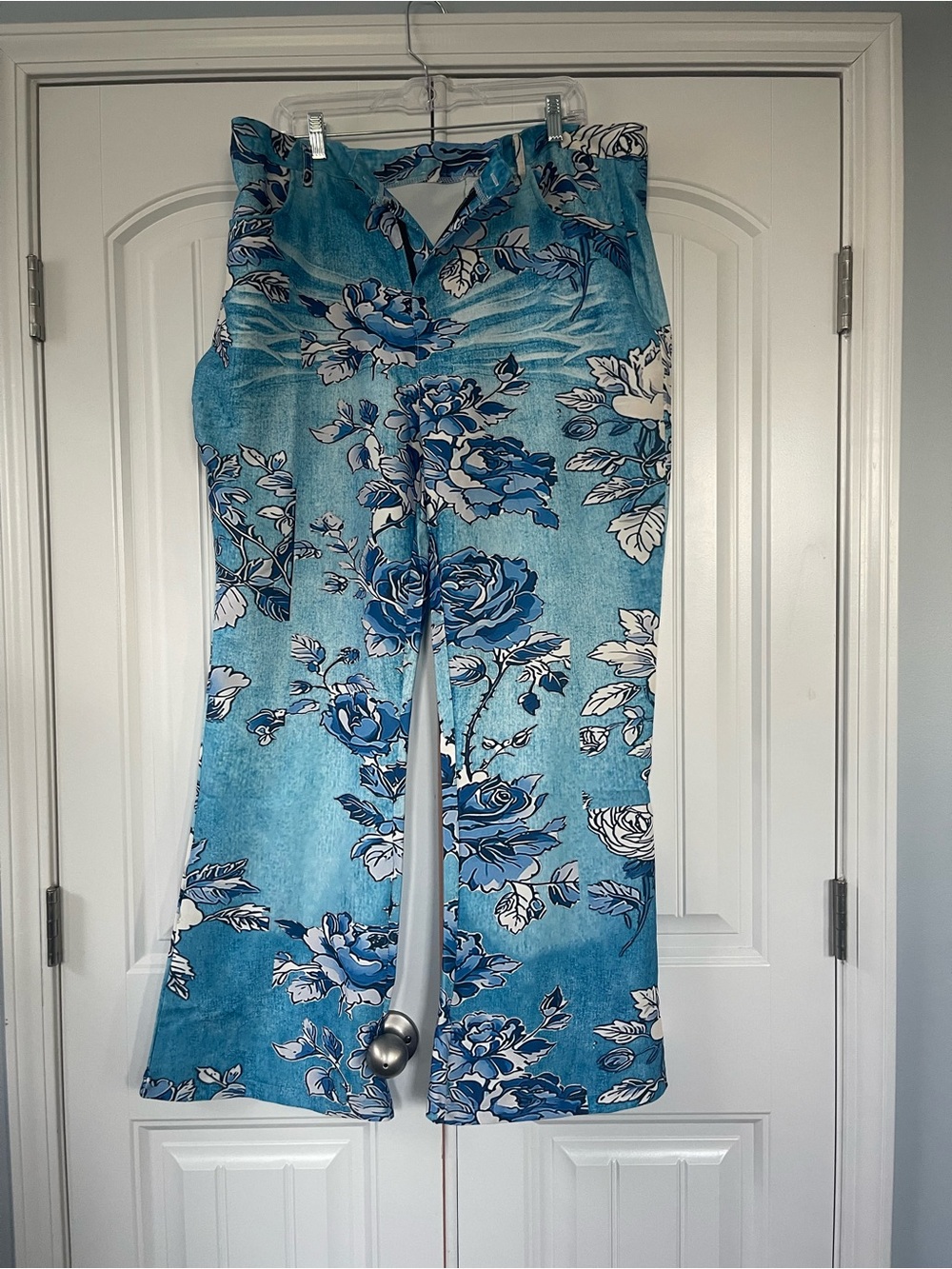 Polyester Size 14-16 Blue Floral Wide-Leg Women’s Pants